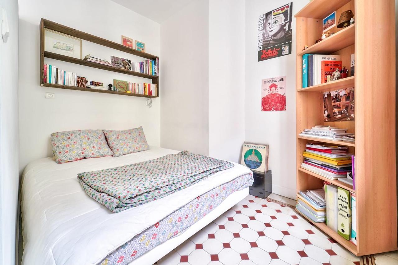 For 3 - 18e Montmartre